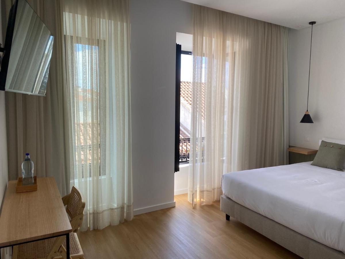 Olive Boutique Guesthouse Вила-Франка-ду-Кампу Экстерьер фото